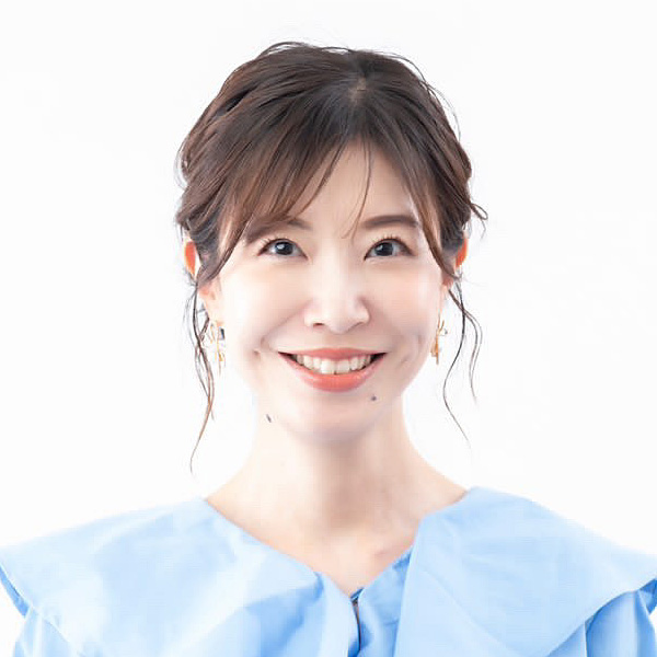三都井 美衣